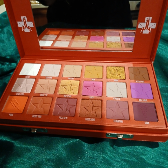 Jeffree Starr Blood Sugar Palette - Picture 5 of 11